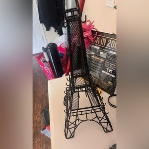 Pairs tower jewelry holder